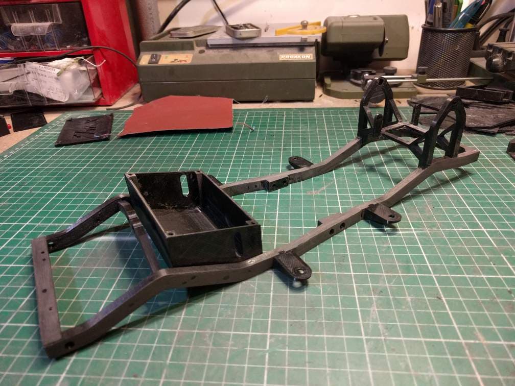 Jeep YJ 1/10 scale chassis