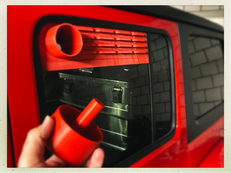 Jeep Wrangler JLU window aeration panels
