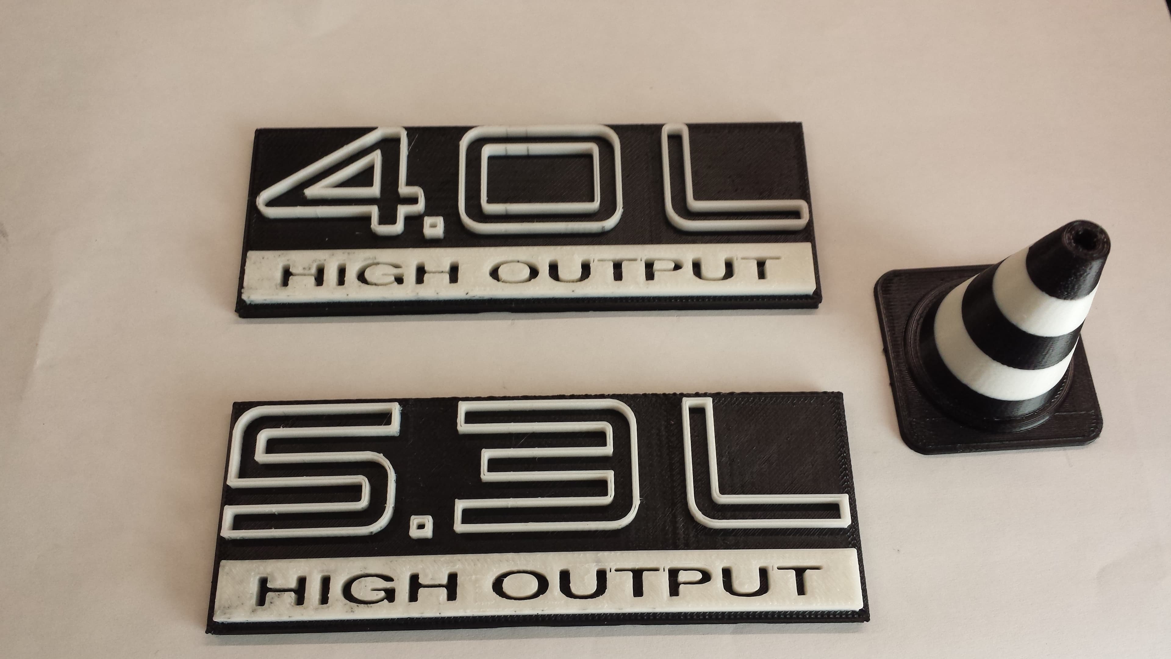 Jeep CJ, YJ, XJ Engine Size Emblem