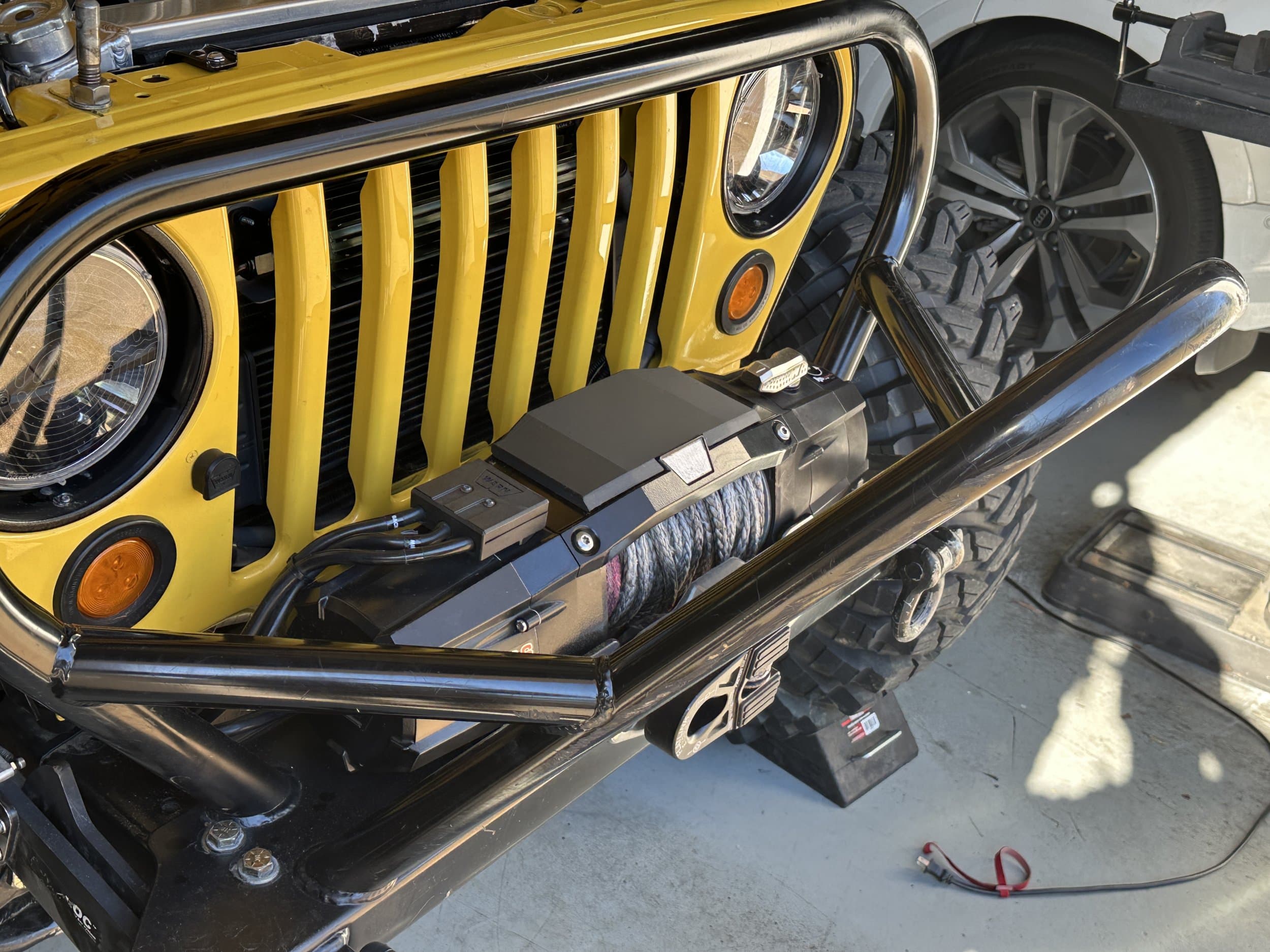 Warn Winch Logo Cover / Badge